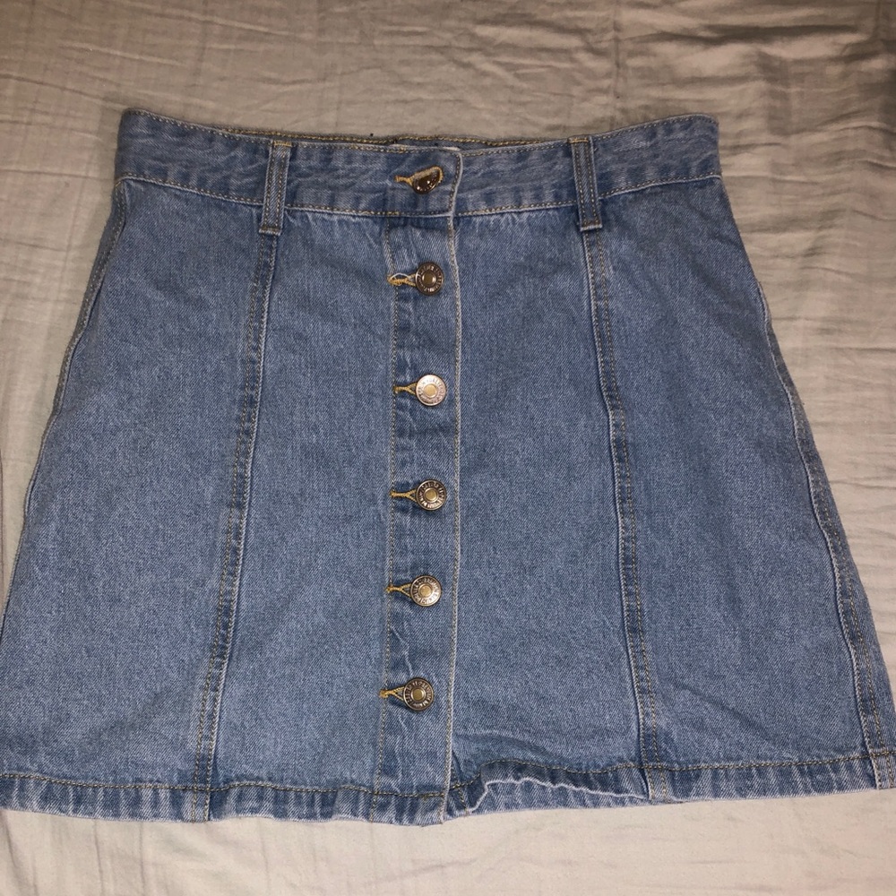 denim skirt